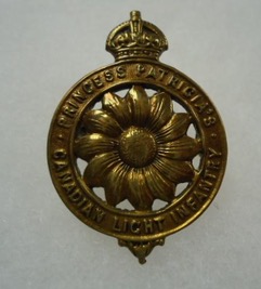 photo of the PPCLI Cap Badge for Richard Fenton